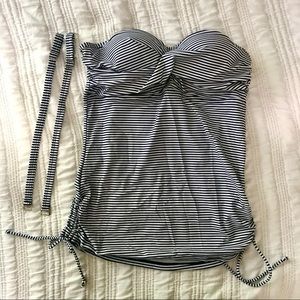 b/w stripe swim tankini top molded cups, shirred sides, removable straps size S